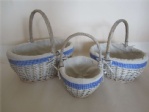 handled willow basket with lining
